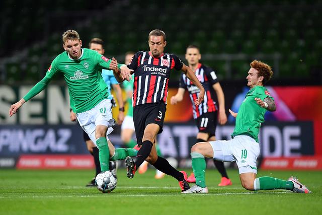 西甲-孔德破门 巴萨客场1-1战平赫塔菲